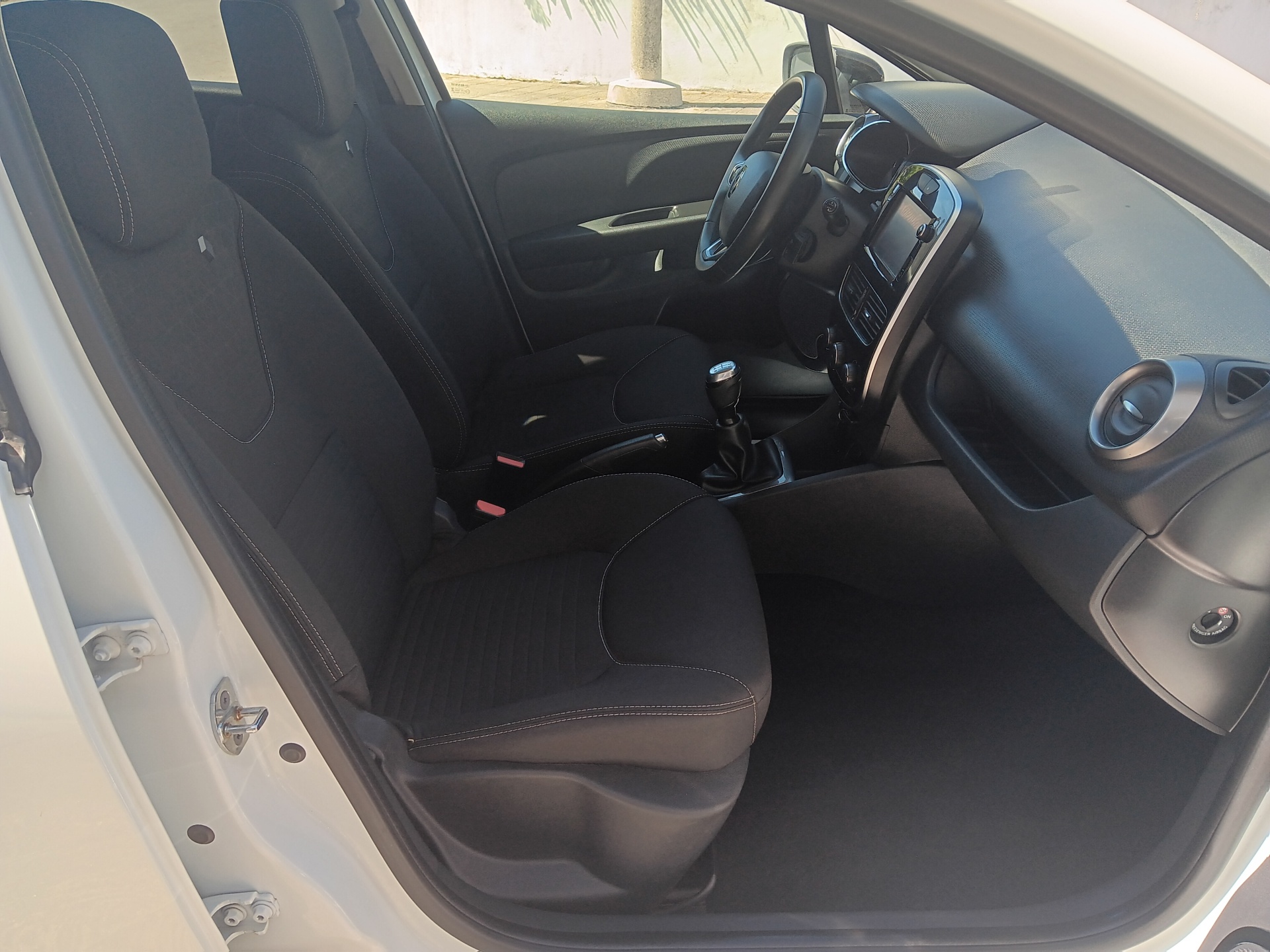 Renault Clio Sport Tourer Limited 0.9 TCe 90cv Renault Clio Sport Tourer Limited 0.9 TCe 90cv