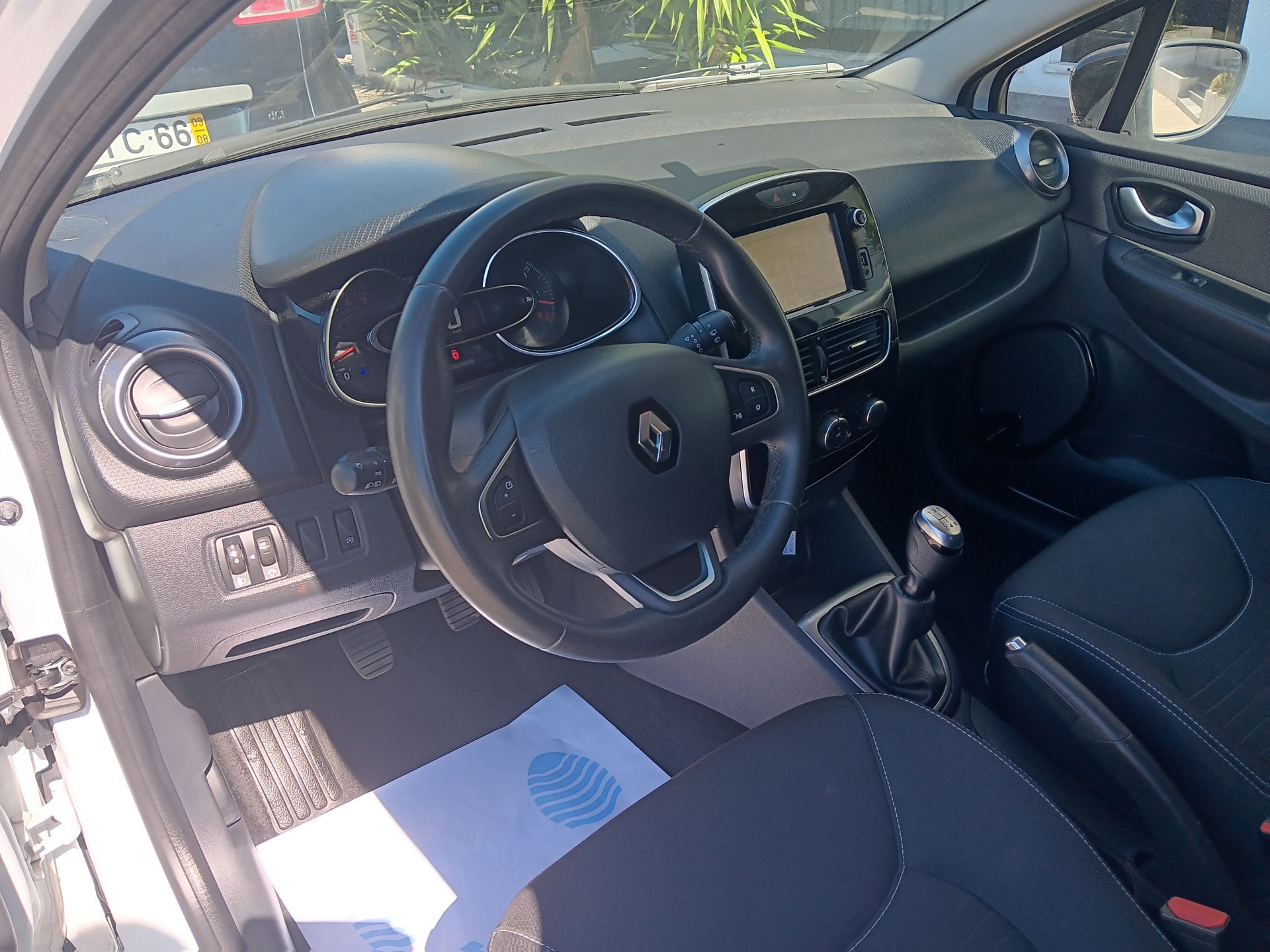 Renault Clio Sport Tourer Limited 0.9 TCe 90cv Renault Clio Sport Tourer Limited 0.9 TCe 90cv
