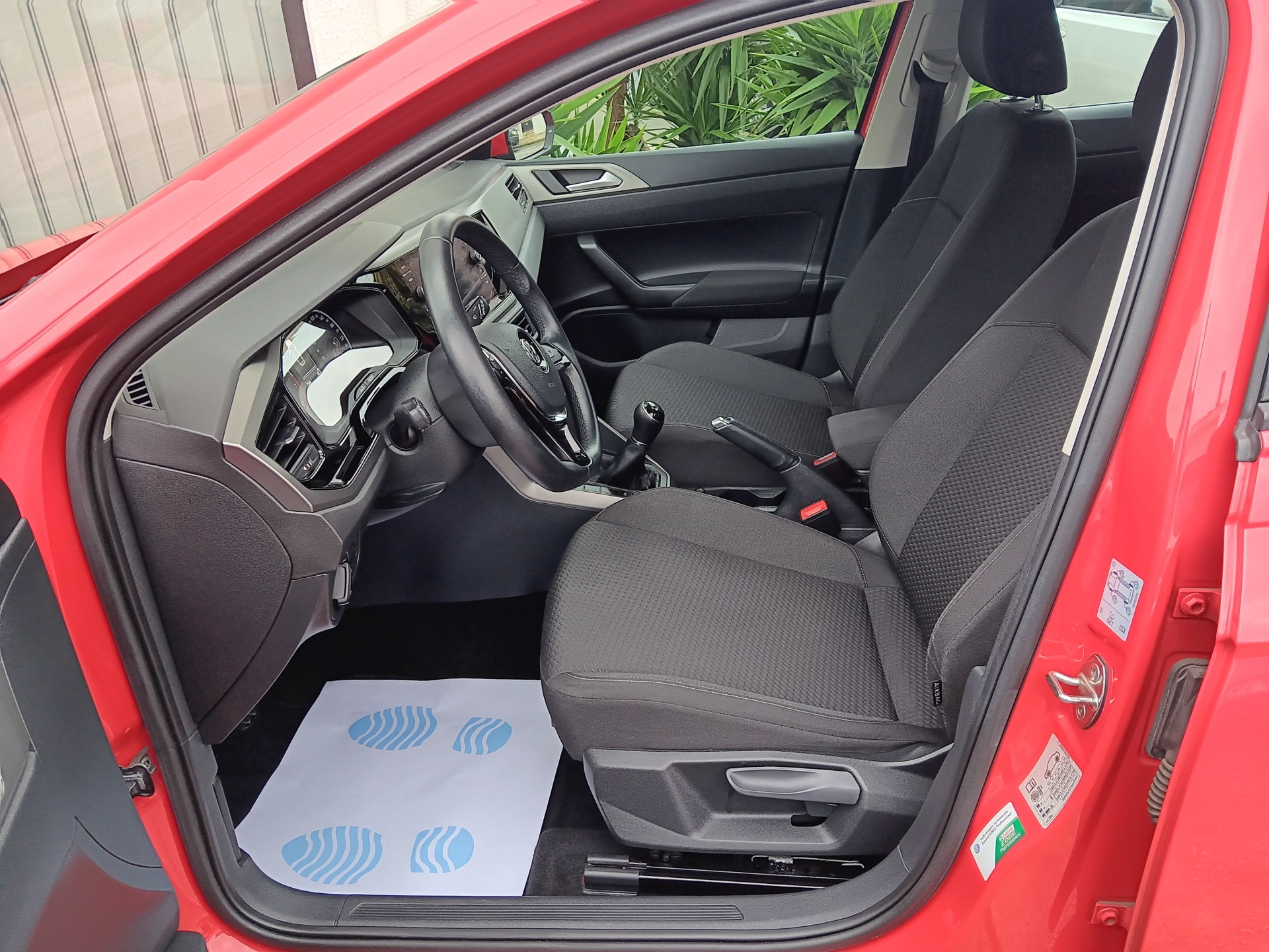 Volkswagen Polo Confortline 1.0 TSi 95cv Volkswagen Polo Confortline 1.0 TSi 95cv