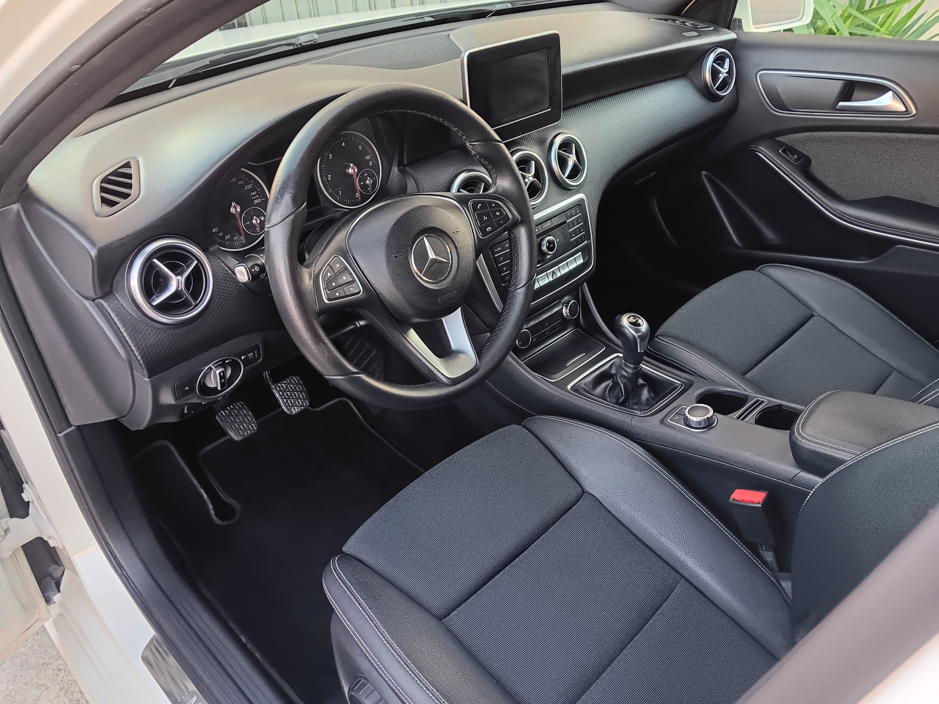 Mercedes-Benz A160 CDi Style 90cv Mercedes-Benz A160 CDi Style 90cv