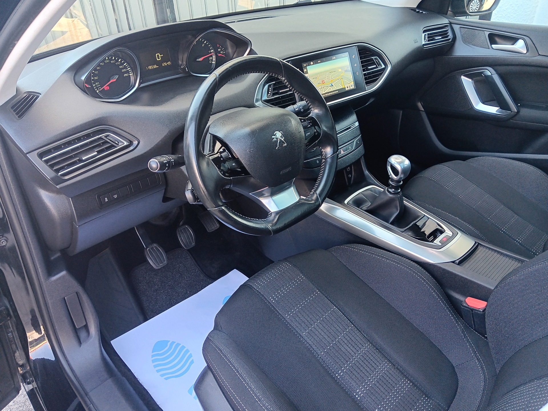 Peugeot 308 Sw Allure 1.6 e-HDi 115cv Peugeot 308 Sw Allure 1.6 e-HDi 115cv