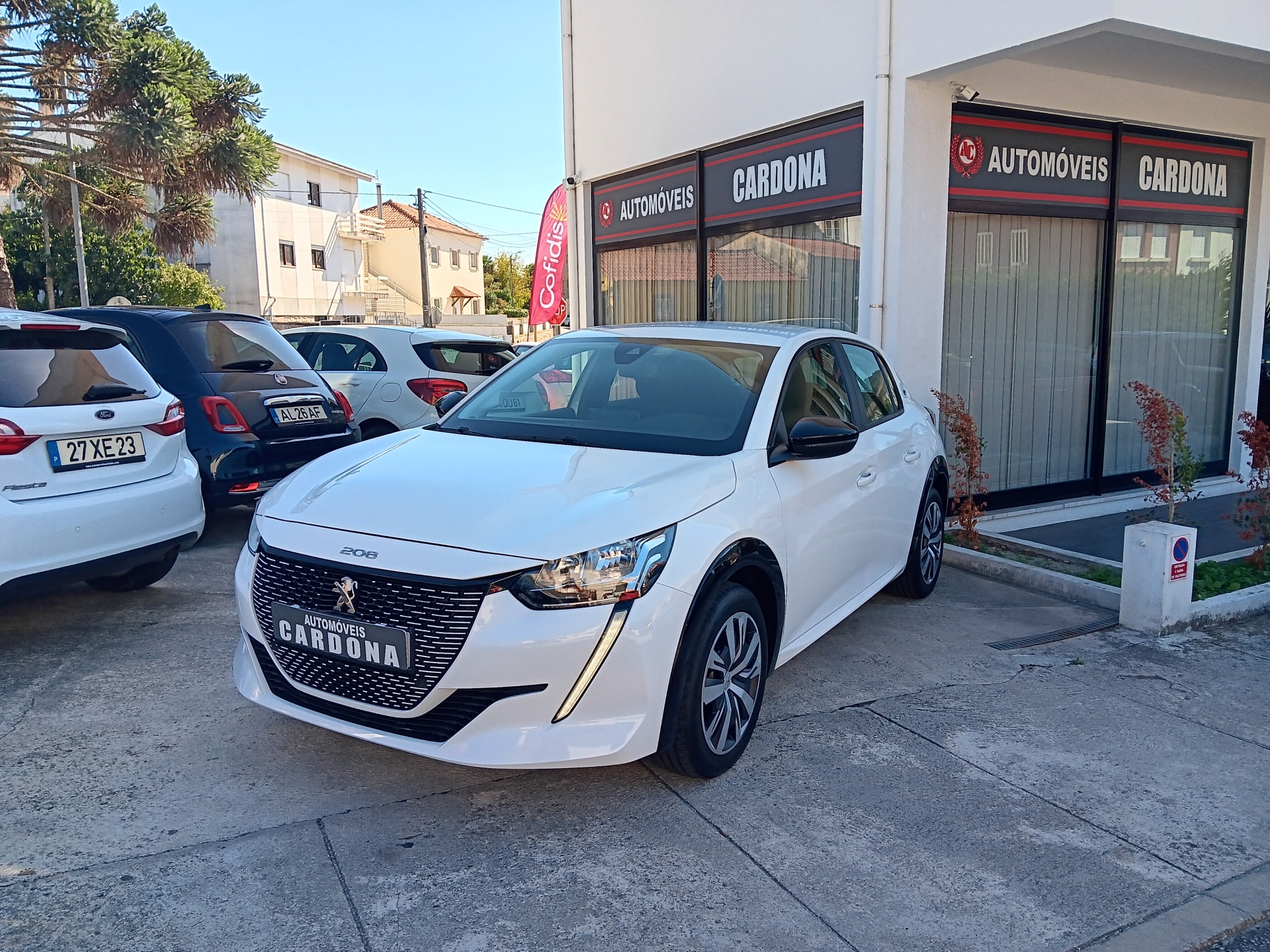 Peugoet e-208 Active 50 kwh 136cv Peugoet e-208 Active 50 kwh 136cv