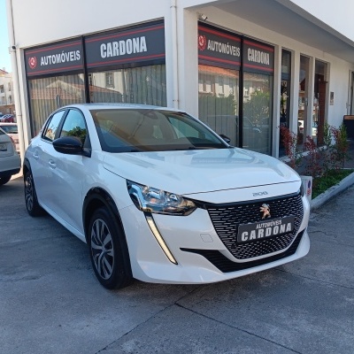 Peugoet e-208 Active 50 kwh 136cv