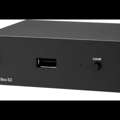 aparelho preto de streaming Stream Box S2 com porta USB e botões frontais