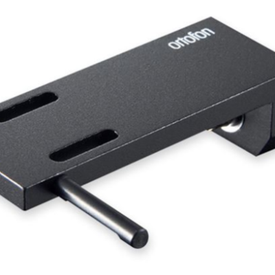 Cabeça de braço para gira-discos preto com texto ortofon