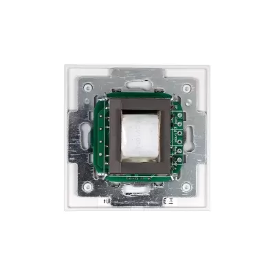 Componente electrónico quadrado com placa verde e suporte metálico central