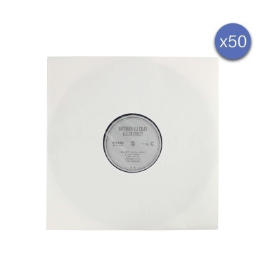Conjunto de discos de vinil com invólucro branco e etiqueta central cinzenta