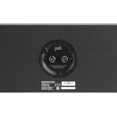 Coluna central preta texturada com conectores e etiquetas na parte traseira