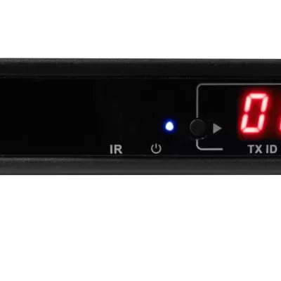 Dispositivo eletrónico preto com visor digital LED e botões tácteis