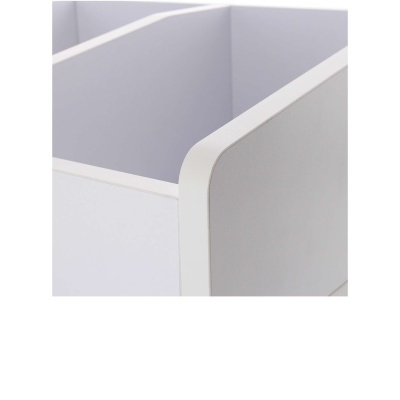 caixa ou gaveta branca com cantos arredondados