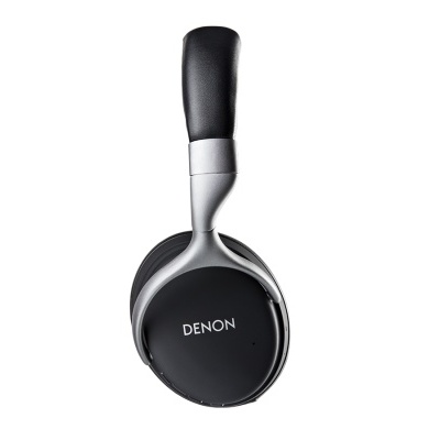 Auricular over-ear Denon preto com detalhes prateados