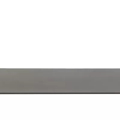 Prateleira metálica preta com abas para fixação