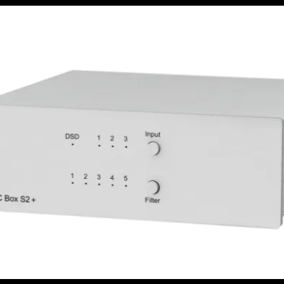Caixa digital DAC Box S2+ branca com botões e LEDs