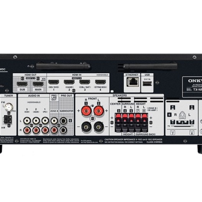 Aparelho ONKYO TX-RZ50 traseira com várias portas e terminais