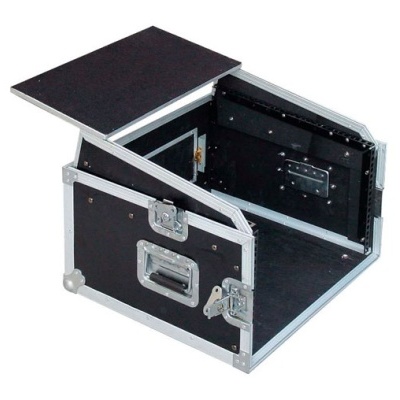 caixa de transporte preta com armação metálica e fechaduras