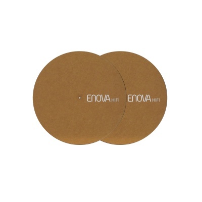 Dois discos redondos castanhos claros com texto ENOVA HIFI