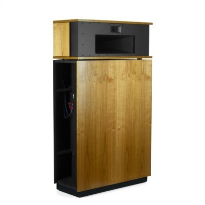 Coluna loudspeaker com madeira clara e preto fosco