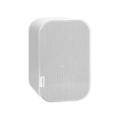 Coluna de som branca com grelha perfurada e etiqueta 'Gear4music'