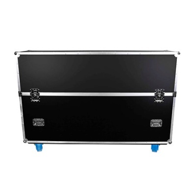 Mala de transporte preta com bordas metálicas e rodas azuis