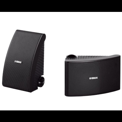 Altifalantes pretos Yamaha com grelha texturizada e logótipo branco
