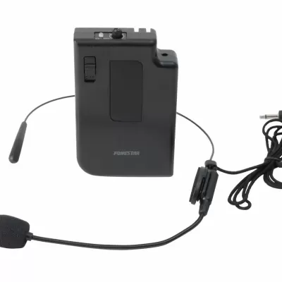 Microfone sem fios preto com microfone de haste e cabo em fundo branco