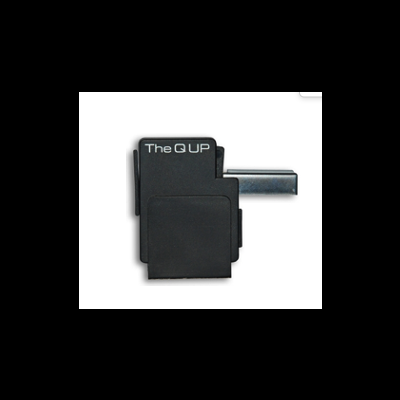Adaptador USB preto com texto The QUP