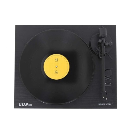 Gira-discos preto com disco de vinil e etiqueta amarela