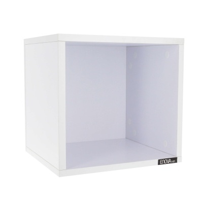 Prateleira cúbica branca com etiqueta ENOVAHOME