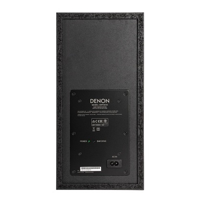 Parte traseira de altifalante DENON SC-M39 em preto com conexões e etiqueta