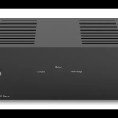 Dispositivo preto metálico Power Box RS2 Phono com entrada jack e grelhas de ventilação