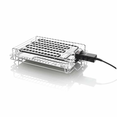 Grelha elétrica em metal prateado com cabo preto