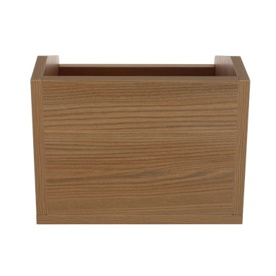 Caixa retangular de madeira castanho claro com padrão de veios