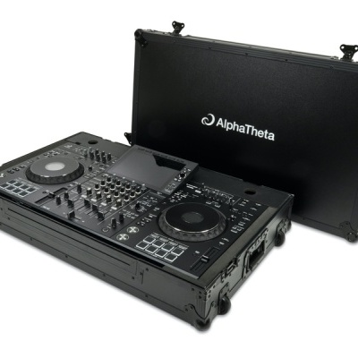 Mesa de mistura de DJ preta com mala de transporte preta AlphaTheta