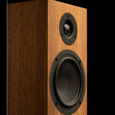 Coluna de som retangular em madeira castanha com altifalantes pretos