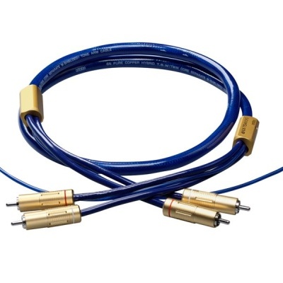 Cabo de áudio azul com conectores RCA dourados