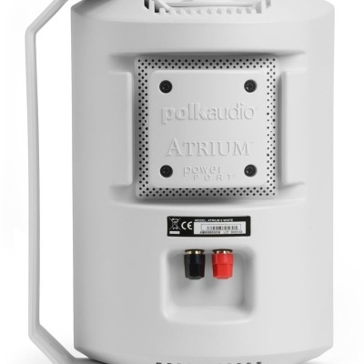 Caixa de som branca Polk Audio ATRIUM com terminais de ligação a fios