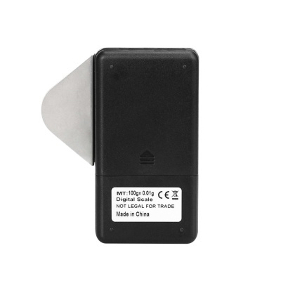 Balança digital portátil preta com tampa metálica e etiqueta branca