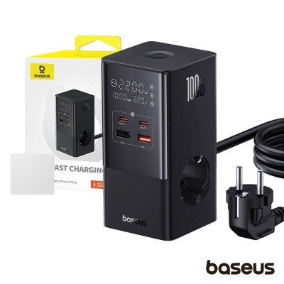 Adaptador Baseus preto com várias entradas e display digital