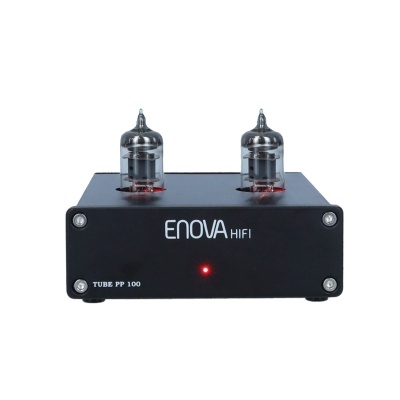 Amplificador preto ENOVA HIFI TUBE PP 100 com válvulas de vidro e LED vermelho