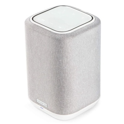 Coluna de som portátil Sonos One cinza claro sobre fundo branco