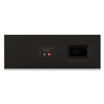 Coluna preta com placa e conectores na parte traseira.