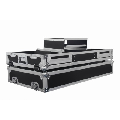 Malas de transporte em preto com estrutura metálica e fechos reforçados