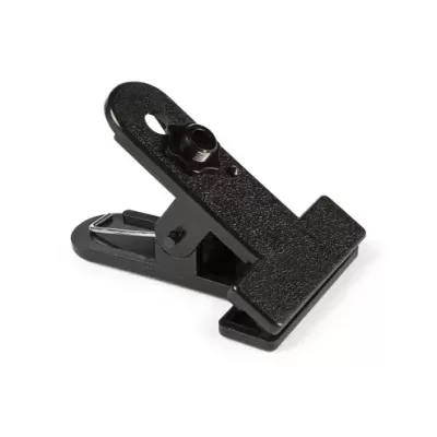 Prendedor preto de plástico pequeno com textura mate