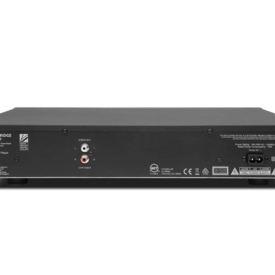 Leitor de CD preto Cambridge Audio Azur 540C vista traseira