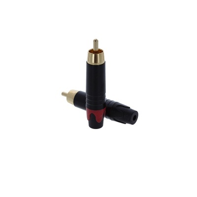 Dois conectores RCA preto com detalhes vermelhos e dourados sobre fundo branco