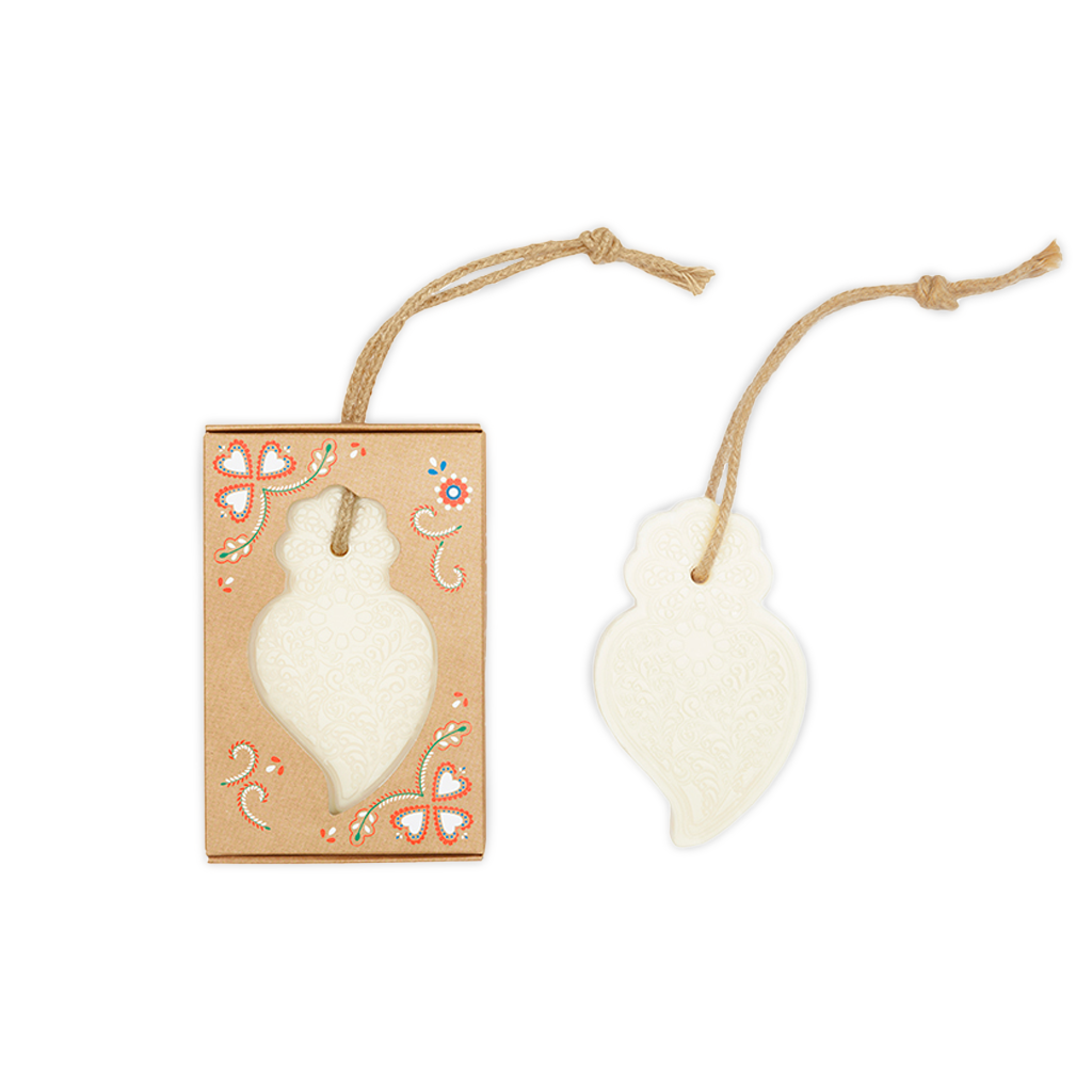 Castelbel - Sabonete Filigrana Pendente decorativo branco com cordão em cartão kraft decorado