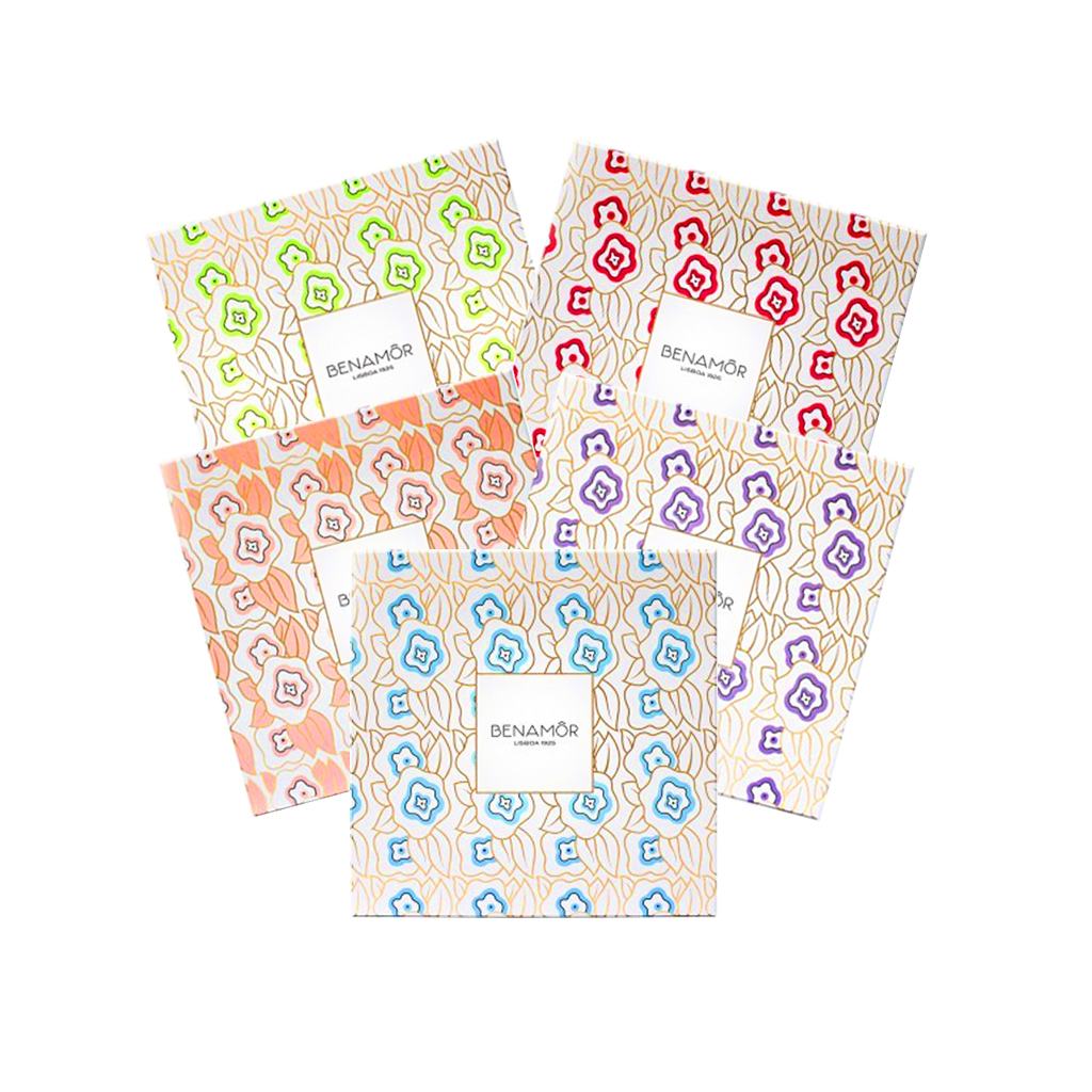 Benamôr - Coffrets Cinco embalagens de papel coloridas com padrões florais e texto BENAMÔR LISBOA 1925.