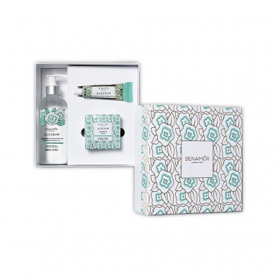 Conjunto de cuidados para as mãos Benamor em caixa decorativa floral azul e verde