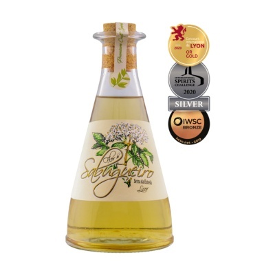 Garrafa de licor Flor de Sabugueiro Serra da Estrela com prémios