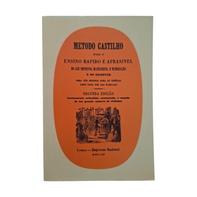 Capa de livro com selo laranja e texto em português antigo.